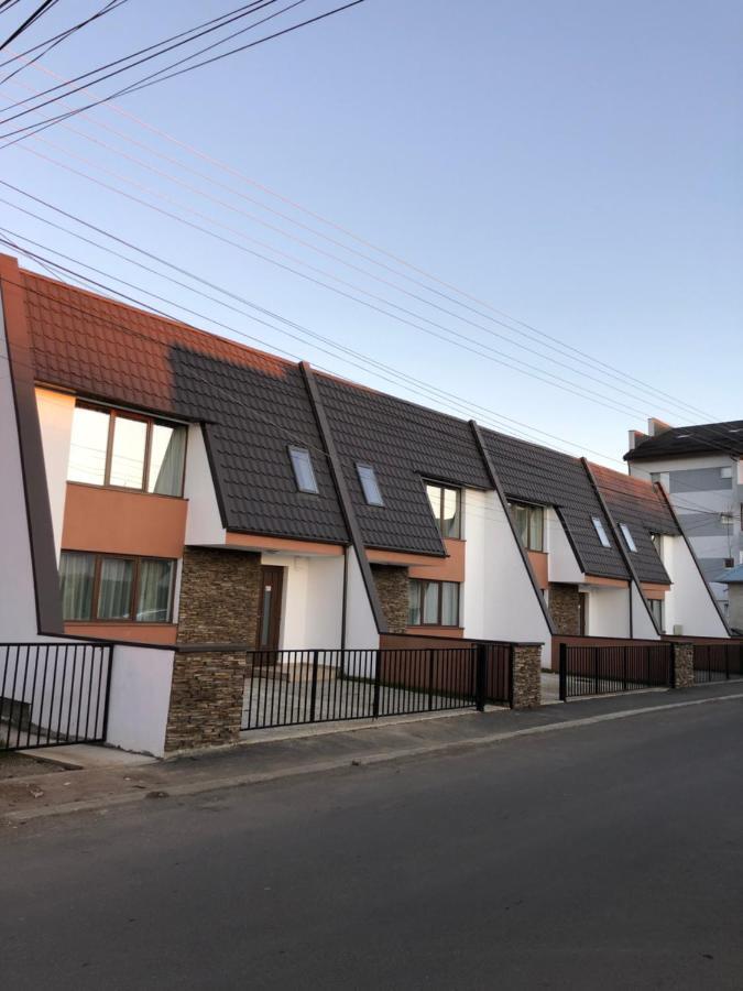 Aleria de piatra Aparthotel Piatra Neamţ Esterno foto