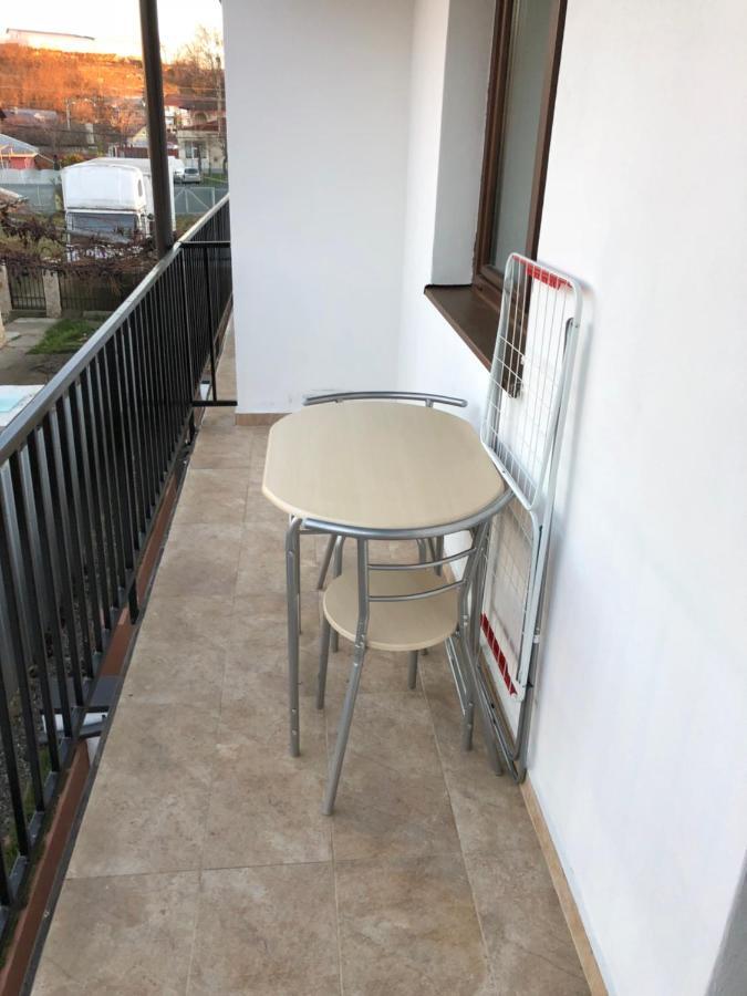 Aleria de piatra Aparthotel Piatra Neamţ Esterno foto